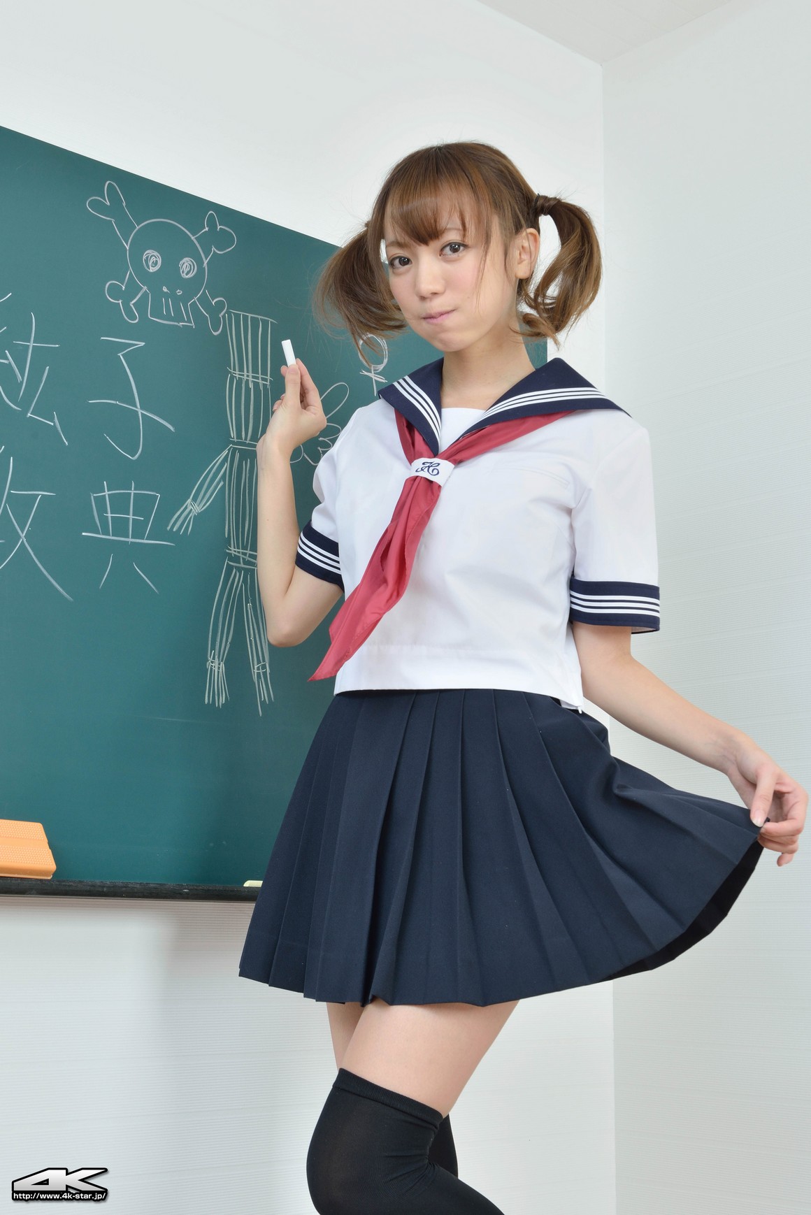 4K-Star 2013-03-01 No.141 Hiroko Kamata [SchoolGirl]