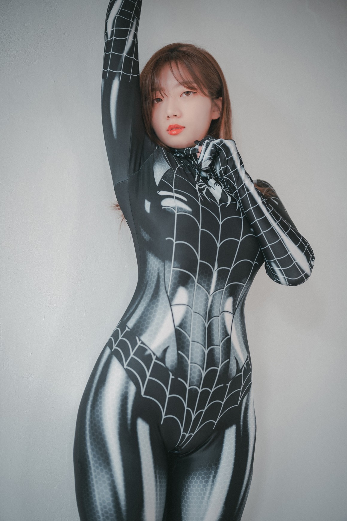 DJAWA – NO.210 The Curvy Spider Girl