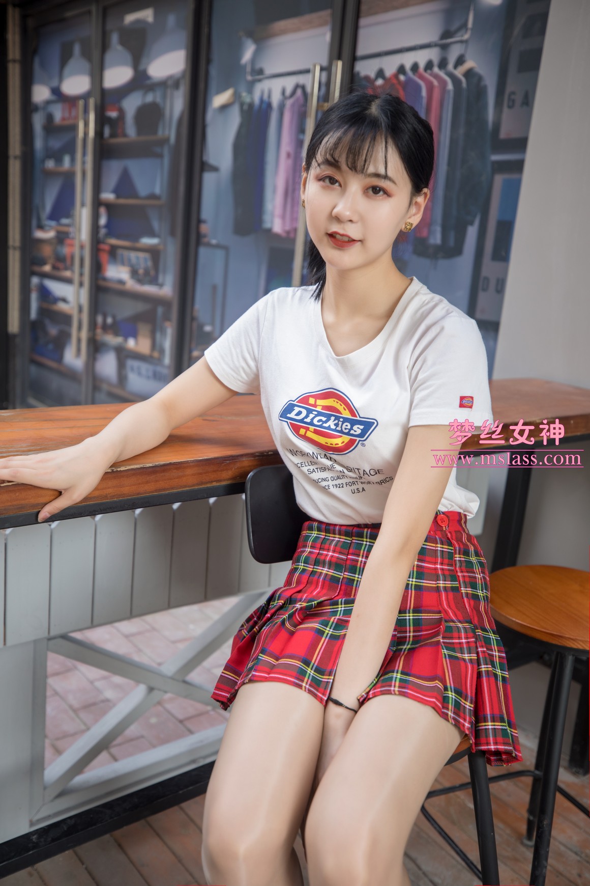 [MSLASS梦丝女神] 2019.05.23 油光丝袜少女 可岚 ...