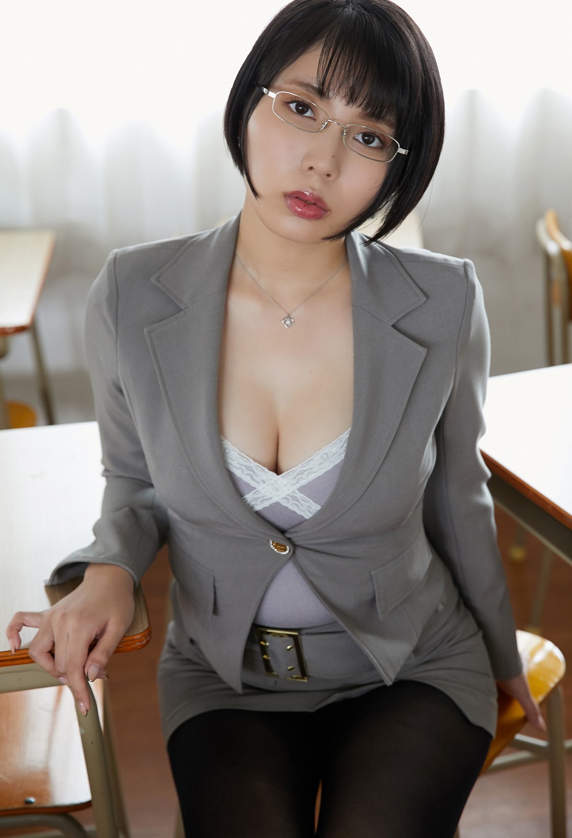 [Photobook] NO.0047 Kaoru Yasui 安位薫 - Homeroom te ...