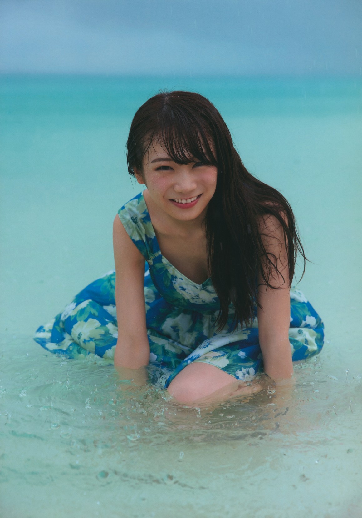 [Photobook] NO.0070 秋元真夏ファースト写真集 真夏の ...