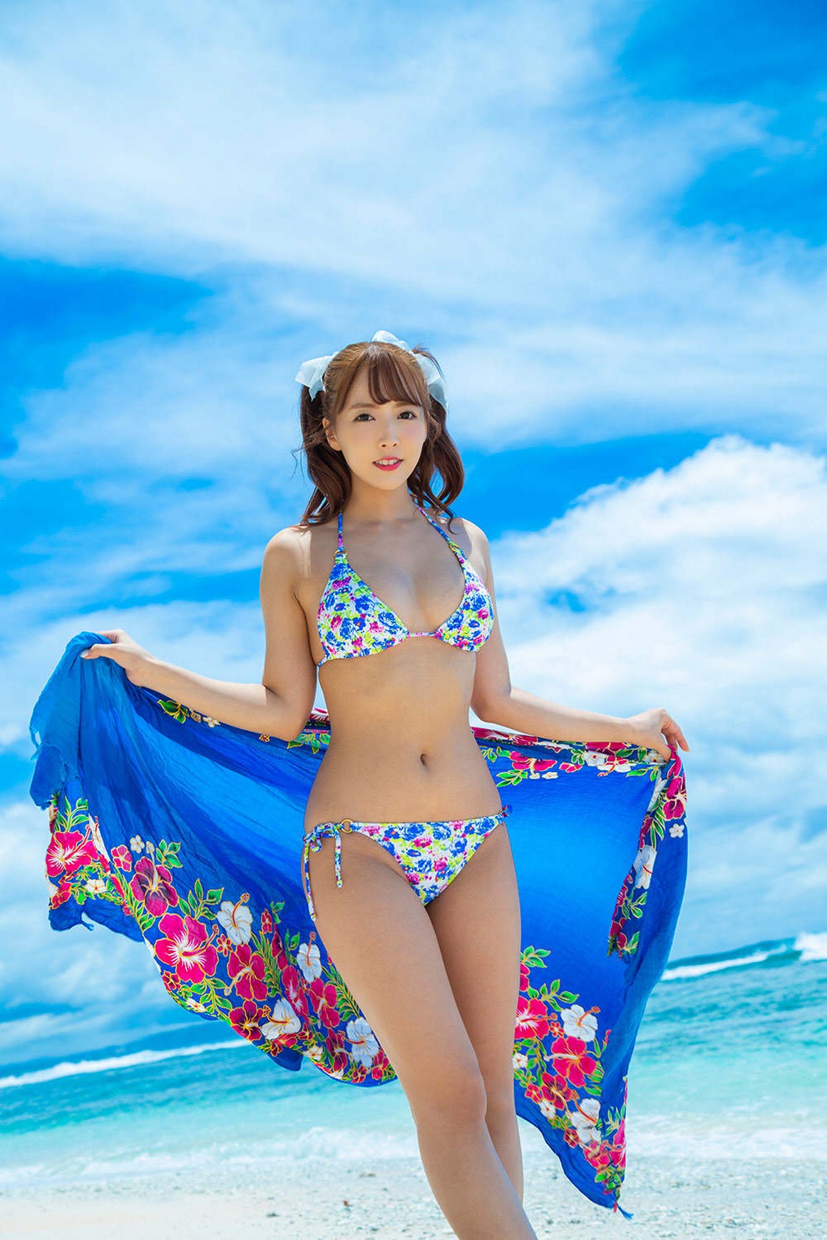 [Photobook] NO.0190 三上悠亜 写真集『RINGERIE Book 2 ...