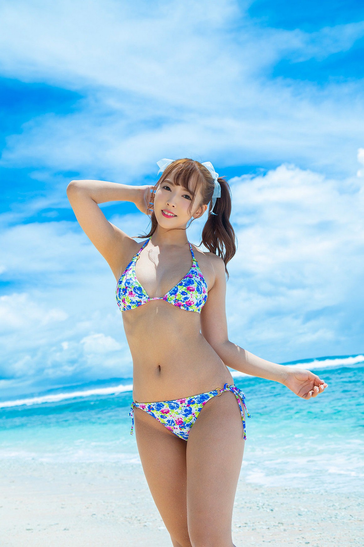[Photobook] NO.0190 三上悠亜 写真集『RINGERIE Book 2 ...