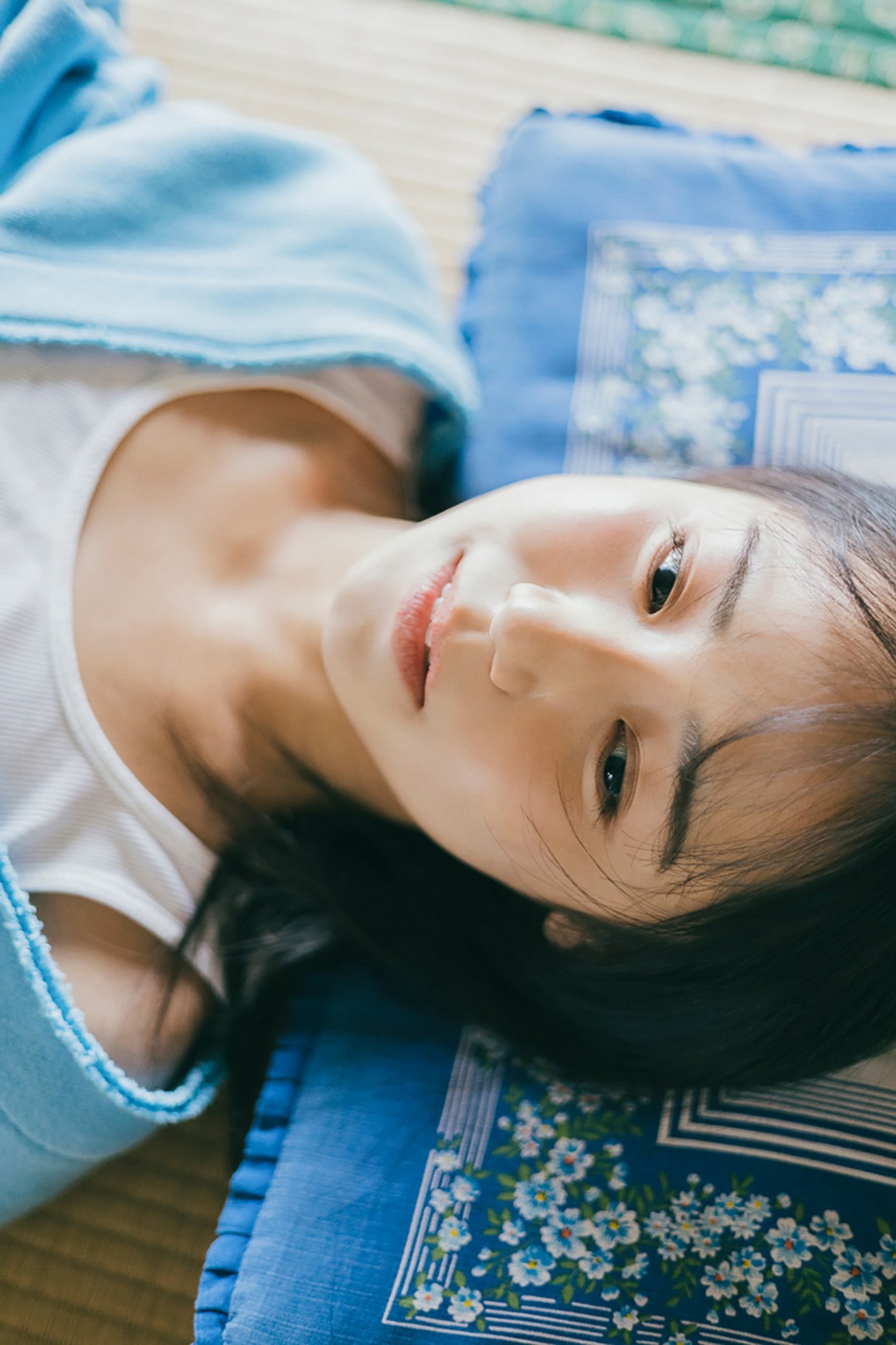 [Photobook] NO.0204 [Yanmaga Web] Aoi Hyodo 兵頭葵 - ...