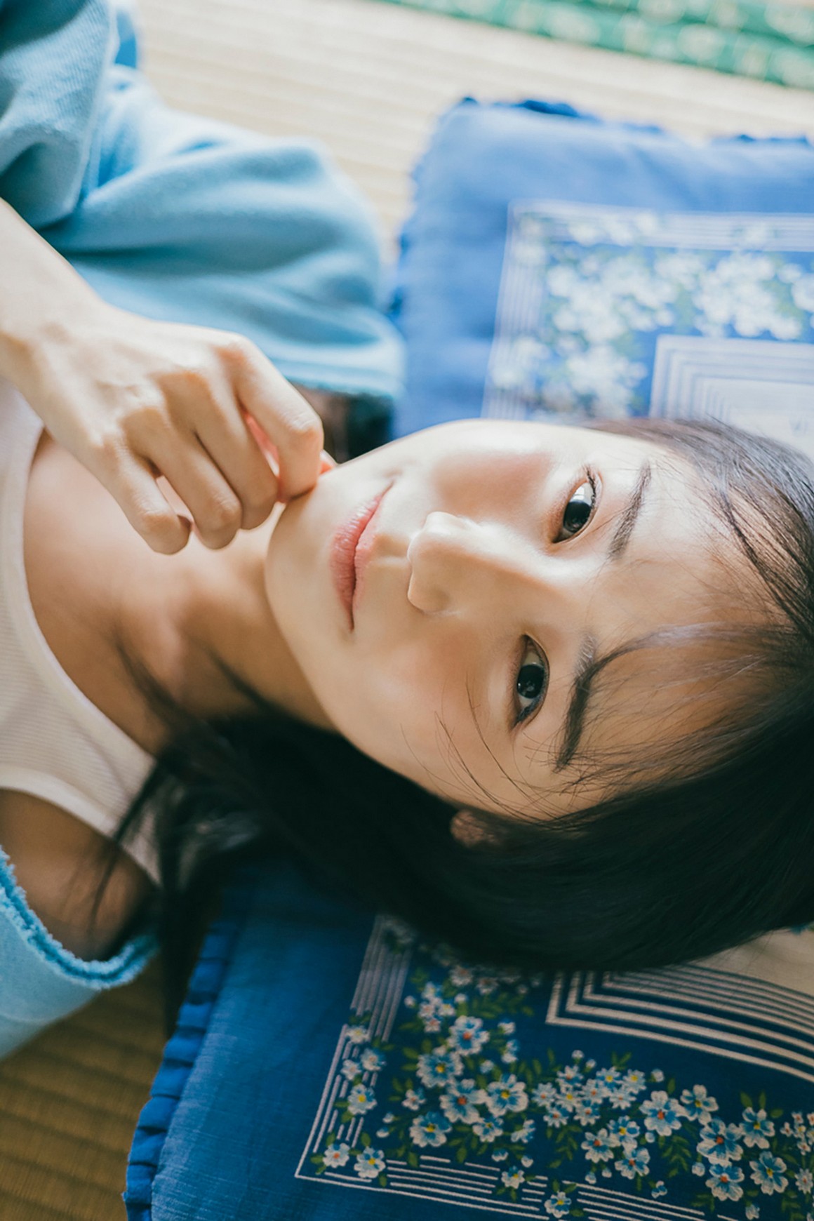 [Photobook] NO.0204 [Yanmaga Web] Aoi Hyodo 兵頭葵 - ...