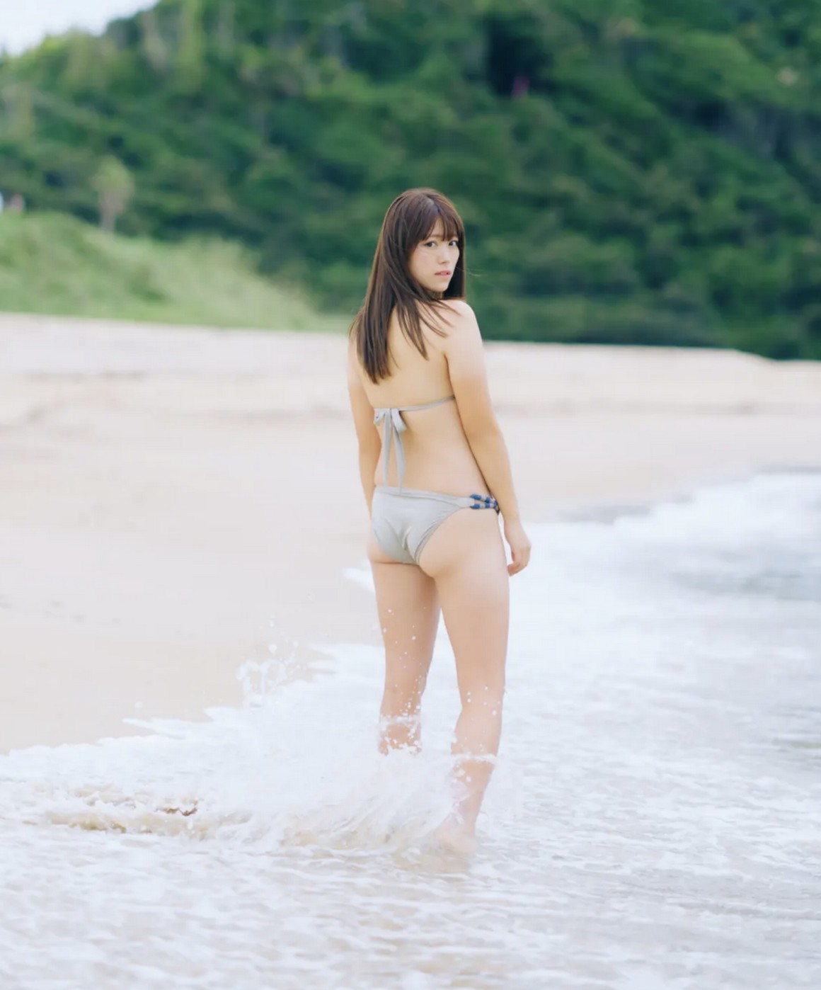 [Photobook] NO.0247 山内鈴蘭 艷やかに咲く