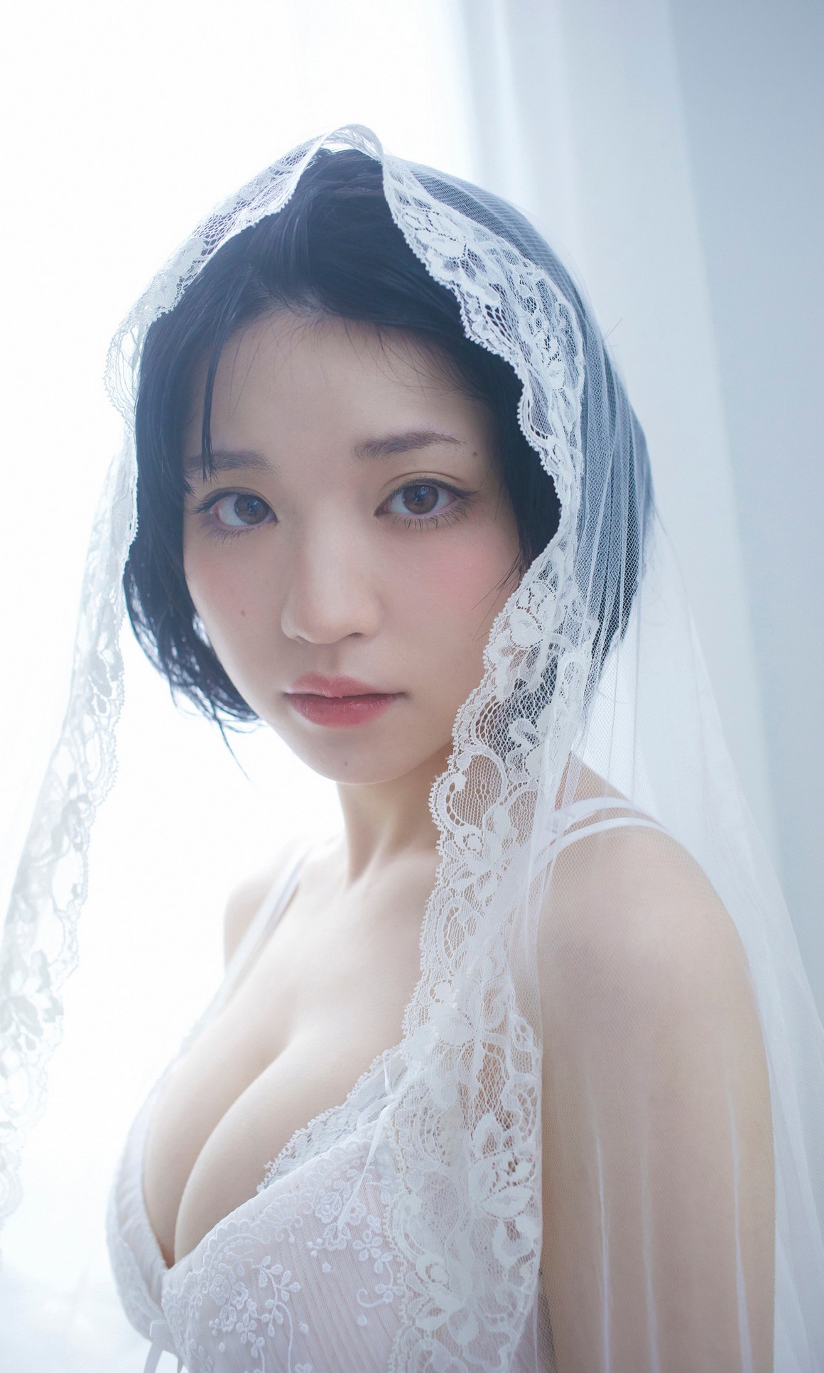 [Photobook] NO.0264 根本凪写真集「Beyond the Dimensi ...