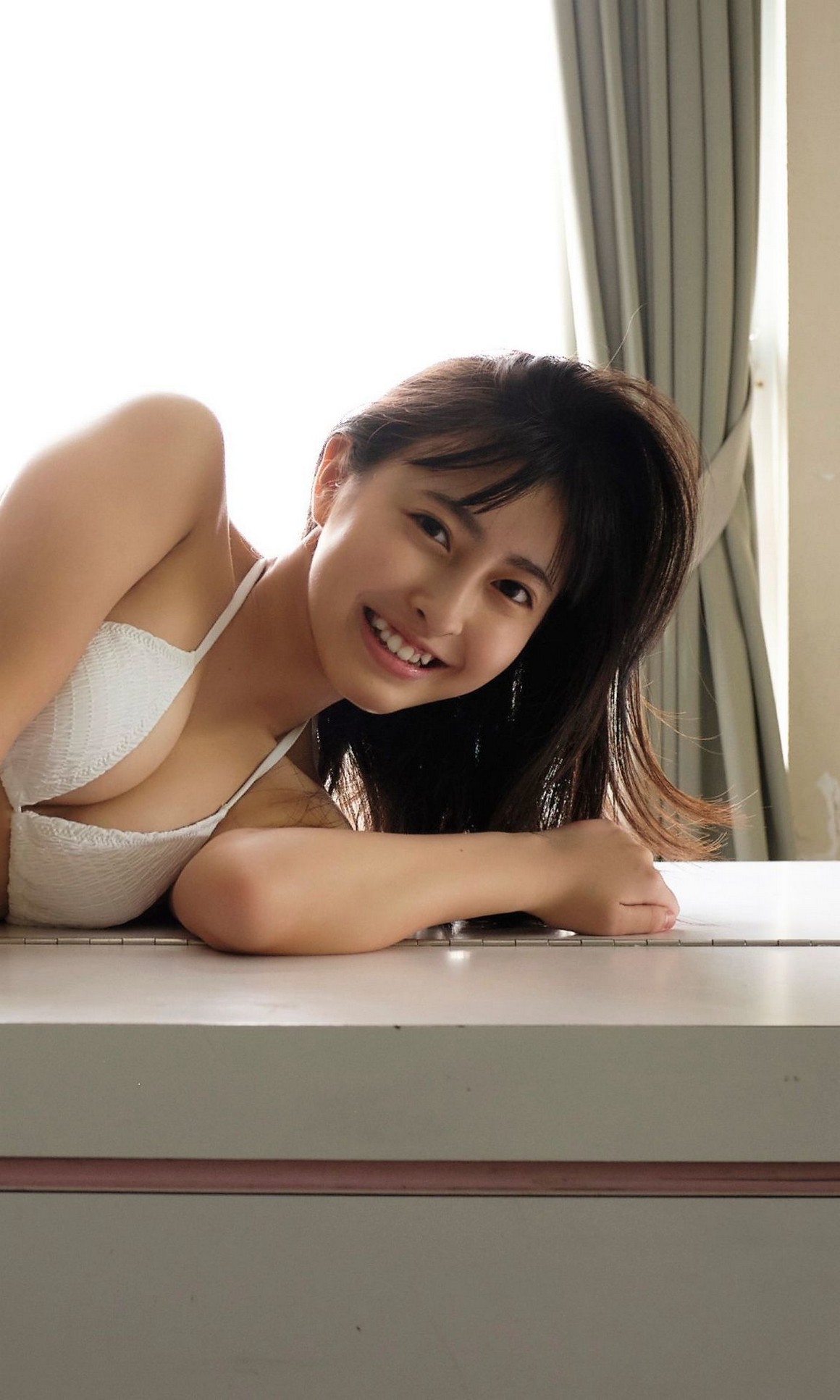 [Photobook] NO.0276 竹内月音写真集「16歳の奇跡」 ...