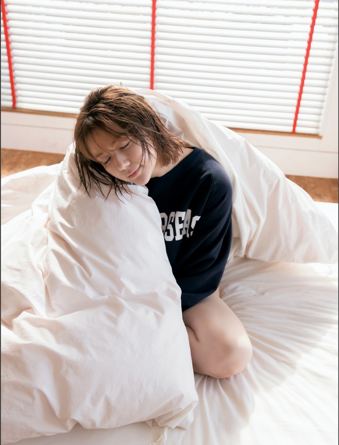 [Photobook] NO.0284 びびぐら 村重杏奈 (別冊ＶｉＶｉ) ...