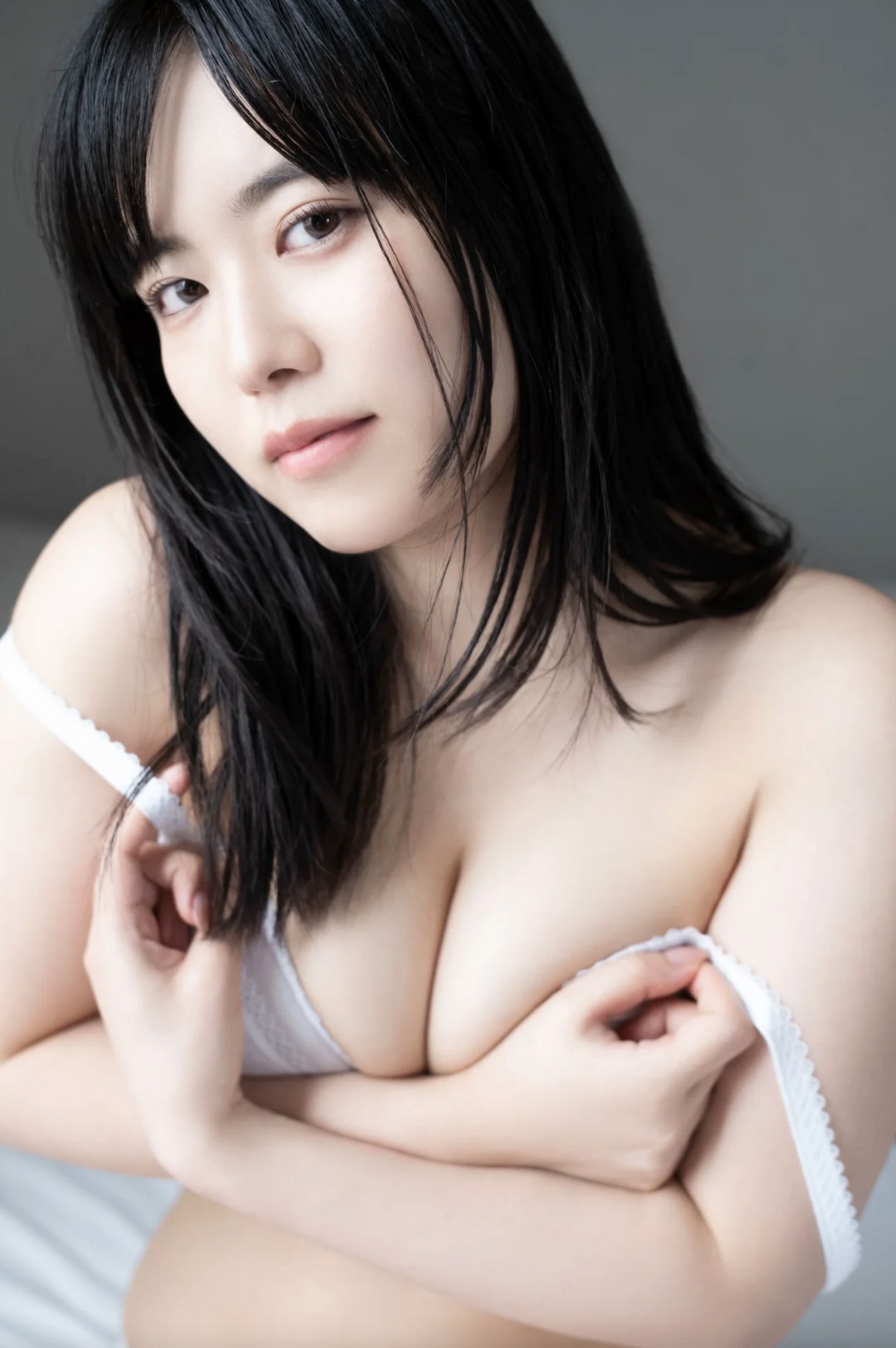[Photobook] NO.0292 東雲うみ Gカップ乳&100cmヒップの ...