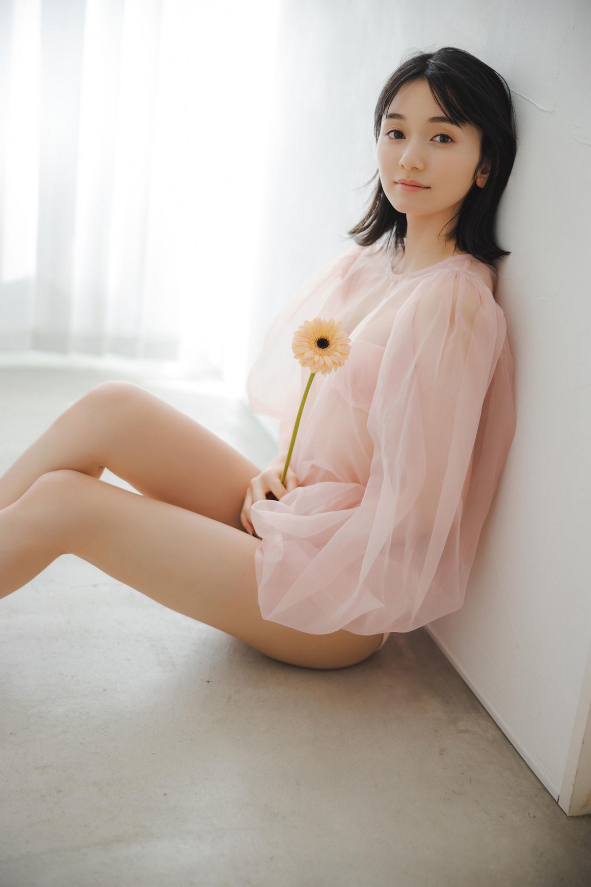 [Photobook] NO.0310 熊澤風花 二十歳になったから 大増 ...