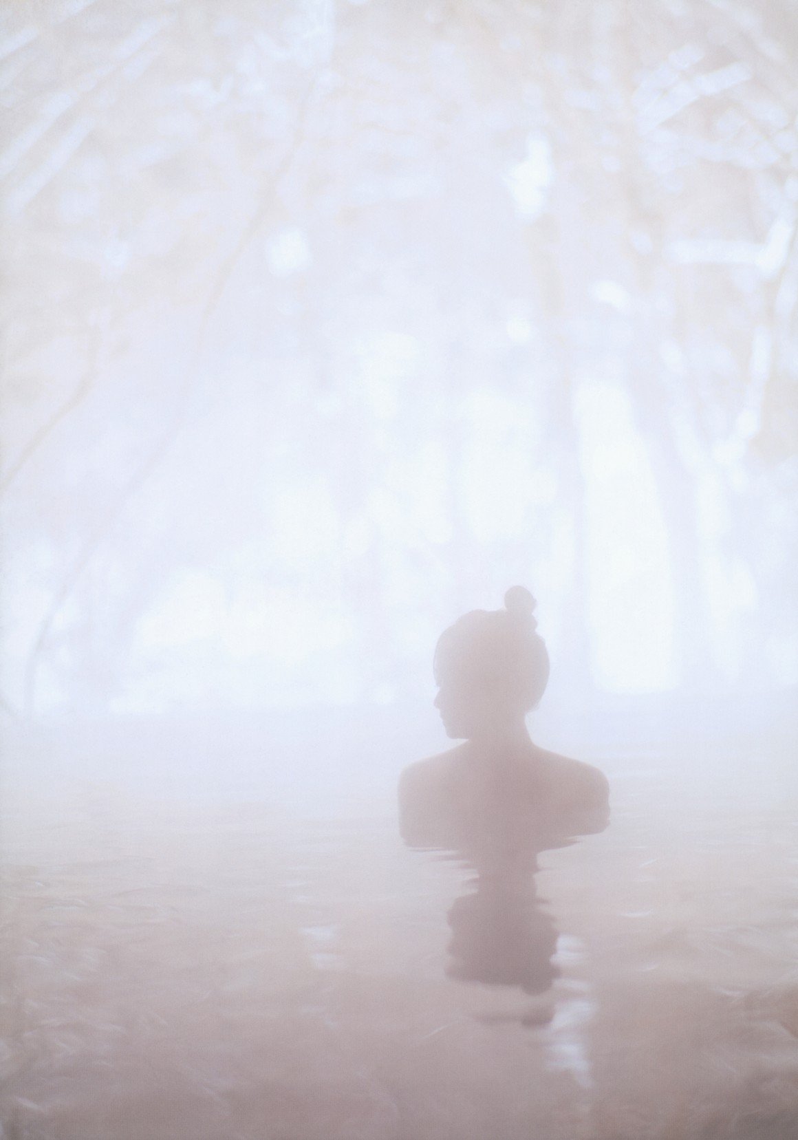 [Photobook] NO.0312 影山優佳1st写真集「知らないこと ...