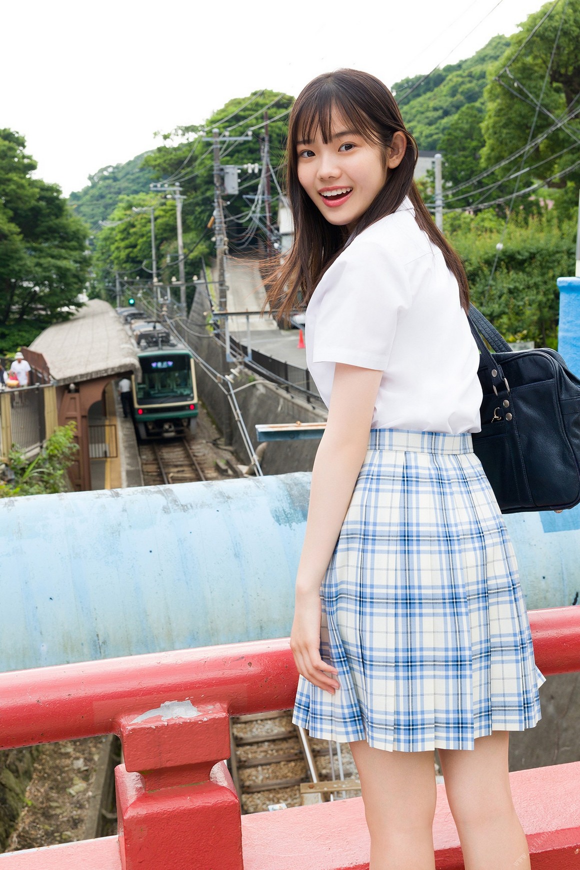 [Photobook] NO.0314 志田こはく 海街の放課後 スピサン ...