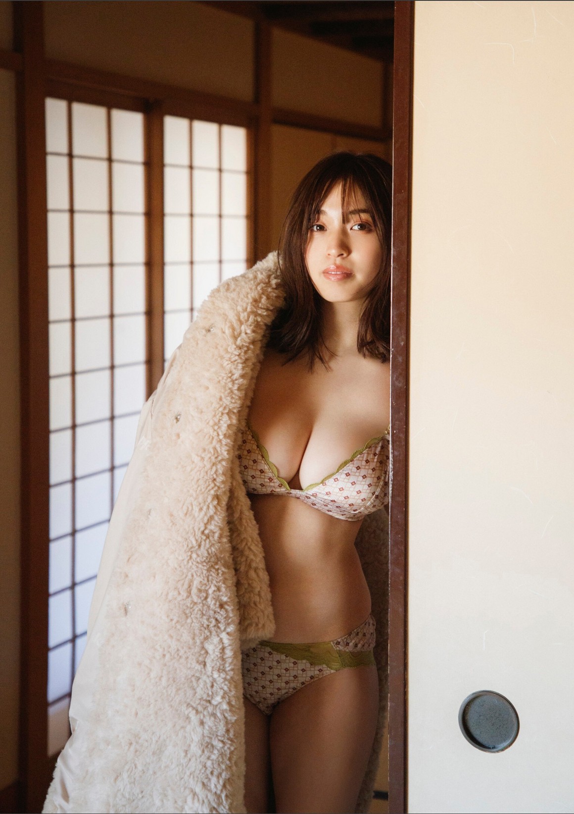 [Photobook] NO.0328 村島未悠 With you