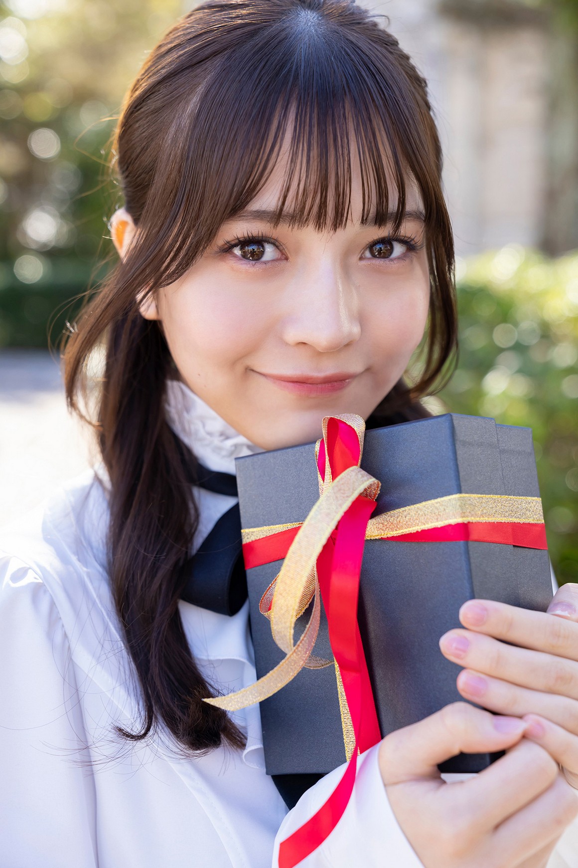 [Photobook] NO.0359 Nanako Kurosaki 黒嵜菜々子 - と ...