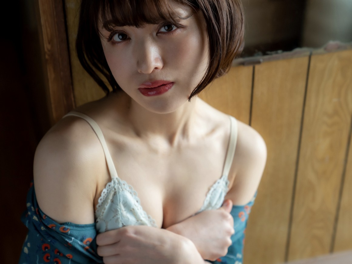 [Photobook] NO.0389 琴井しおり グラビア写真集 忘れら ...