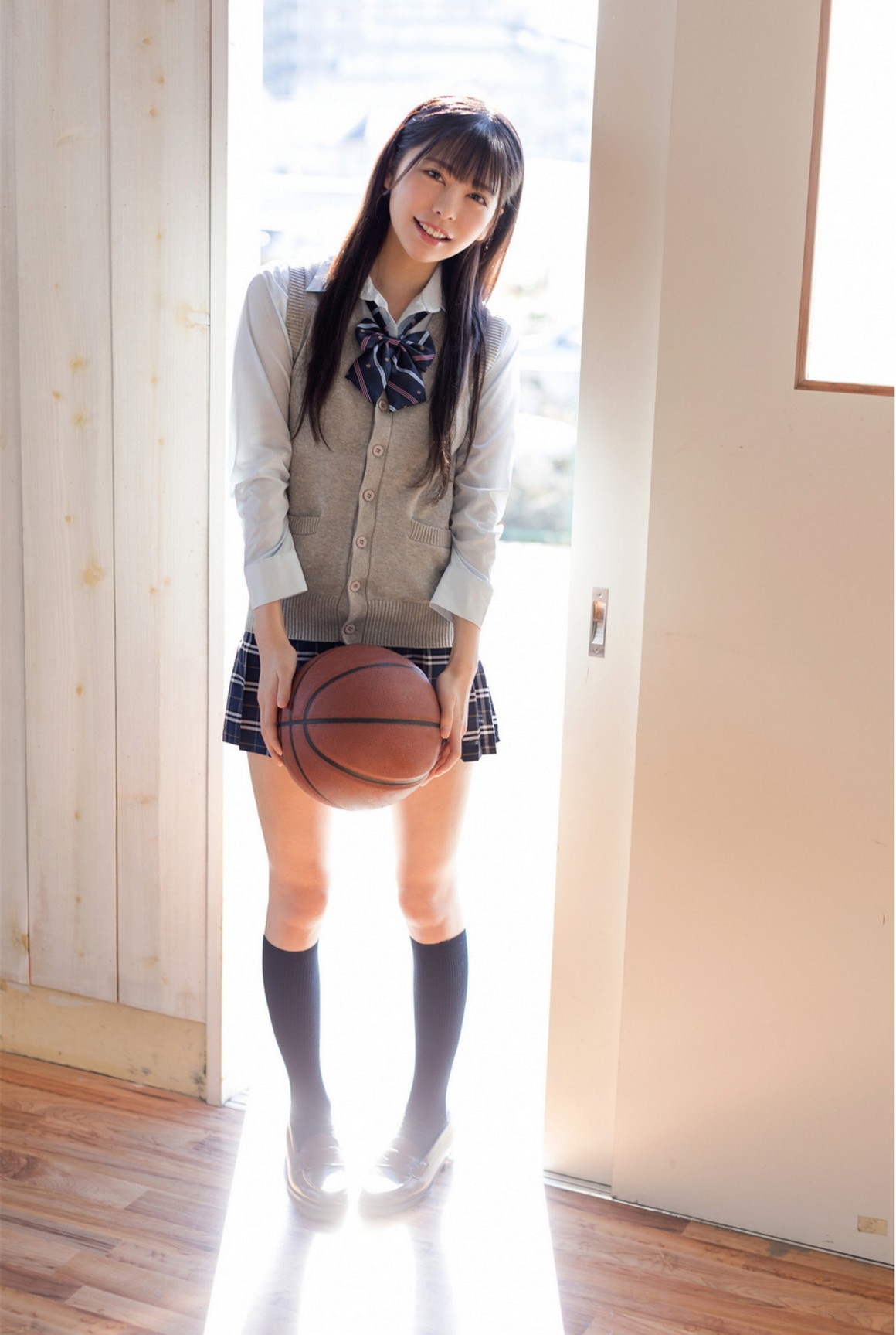 [Photobook] NO.0391 森日向子 公式グラビア写真集 青春 ...