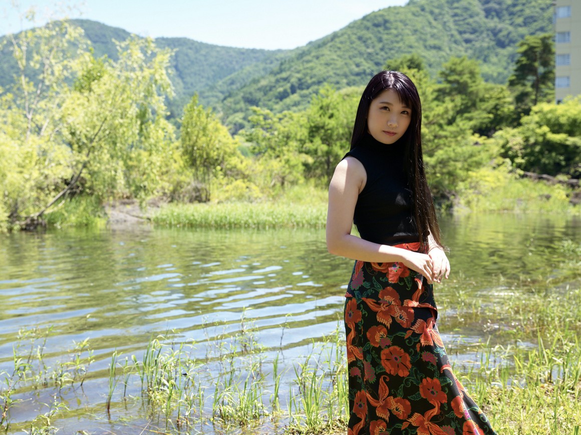[Photobook] NO.0420 みひな オフィシャルグラビア写真 ...