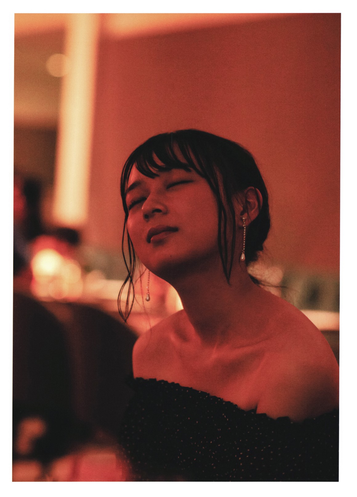 [Photobook] NO.0423 Ayane Suzuki 鈴木絢音 - 光の角度 ...