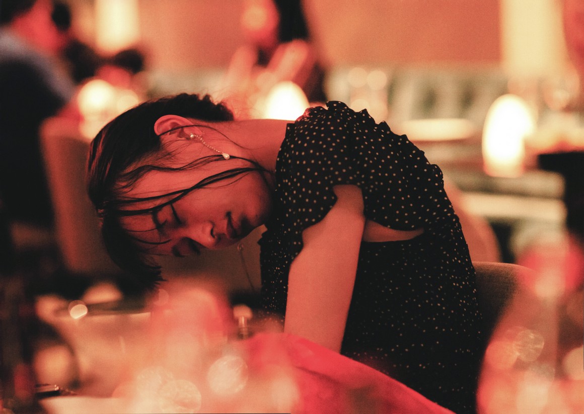 [Photobook] NO.0423 Ayane Suzuki 鈴木絢音 - 光の角度 ...