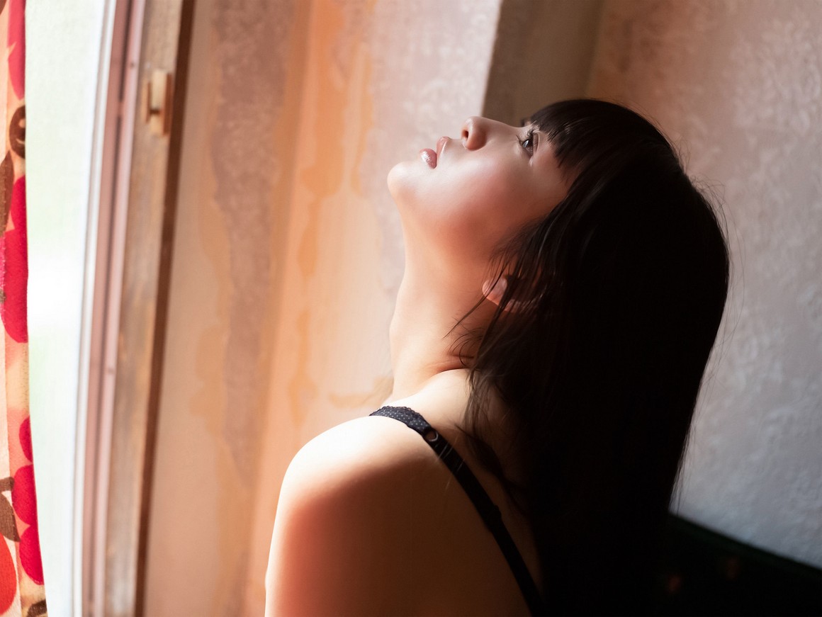 [Photobook] NO.0444 Suzuka Sayama 佐山すずか - 夕立 ...