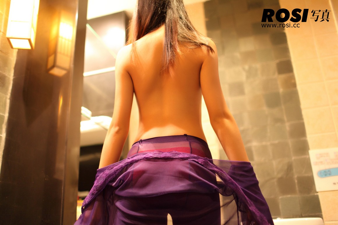 ROSI写真 NO.074