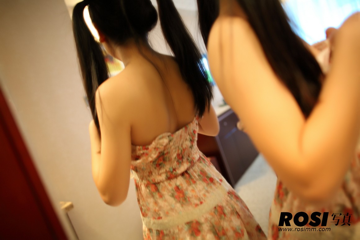 ROSI写真 NO.483