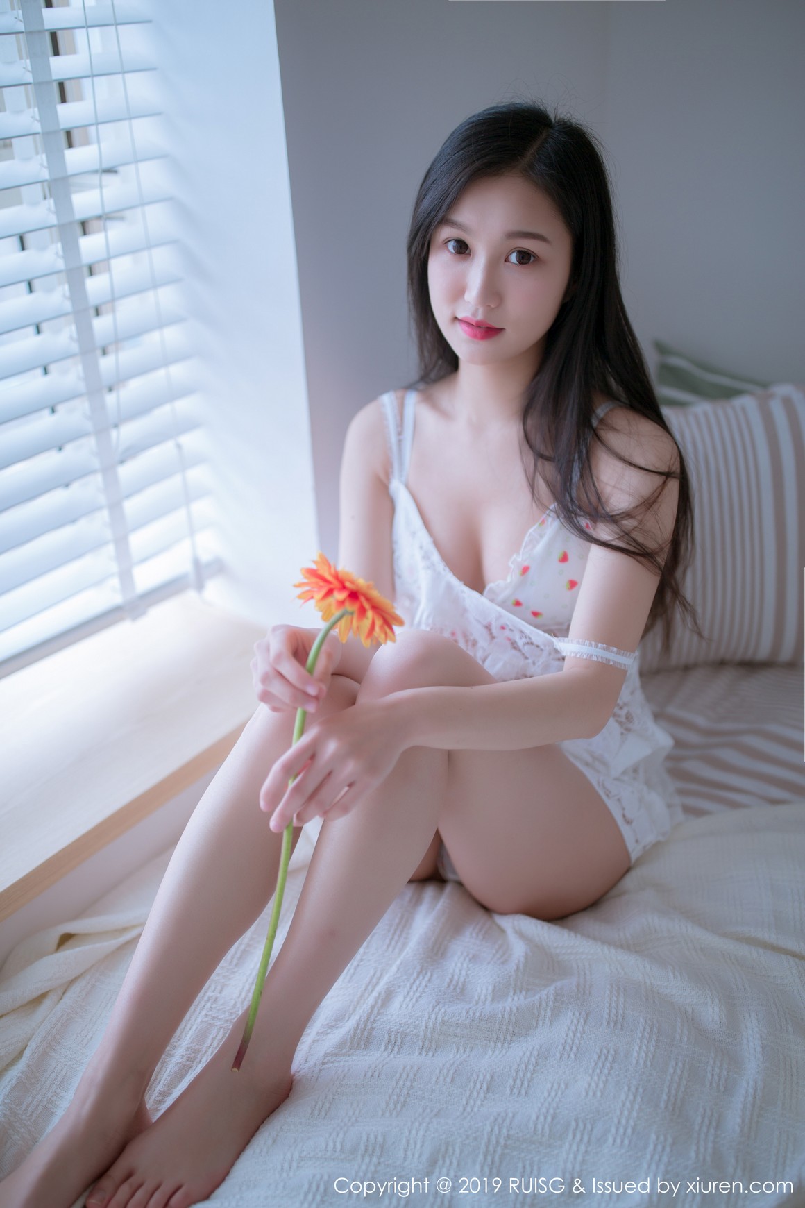 RUISG瑞丝馆 2019.06.25 Vol.068 深紫Julie