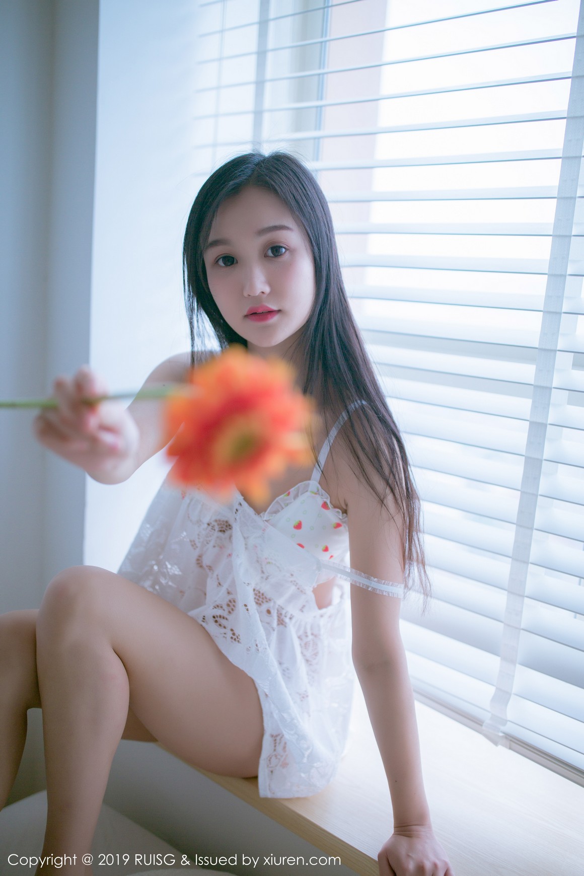 RUISG瑞丝馆 2019.06.25 Vol.068 深紫Julie