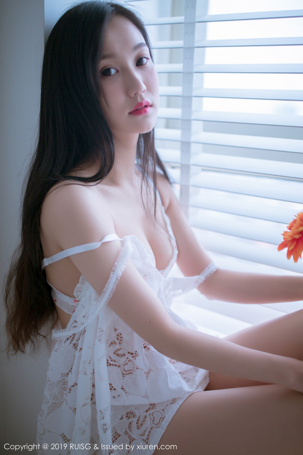 RUISG瑞丝馆 2019.06.25 Vol.068 深紫Julie