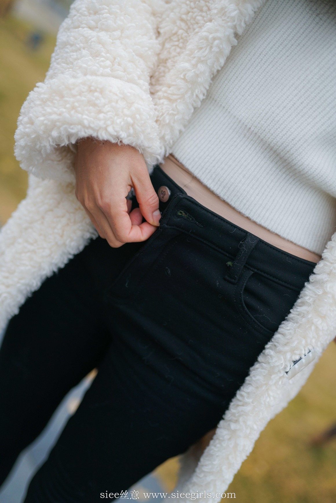 [SIEE丝意] No.411 童童 守一份回忆（下）