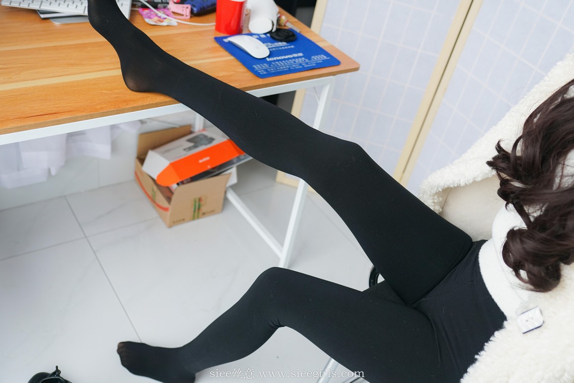 [SIEE丝意] No.416 童童 除夕夜，心存欢喜