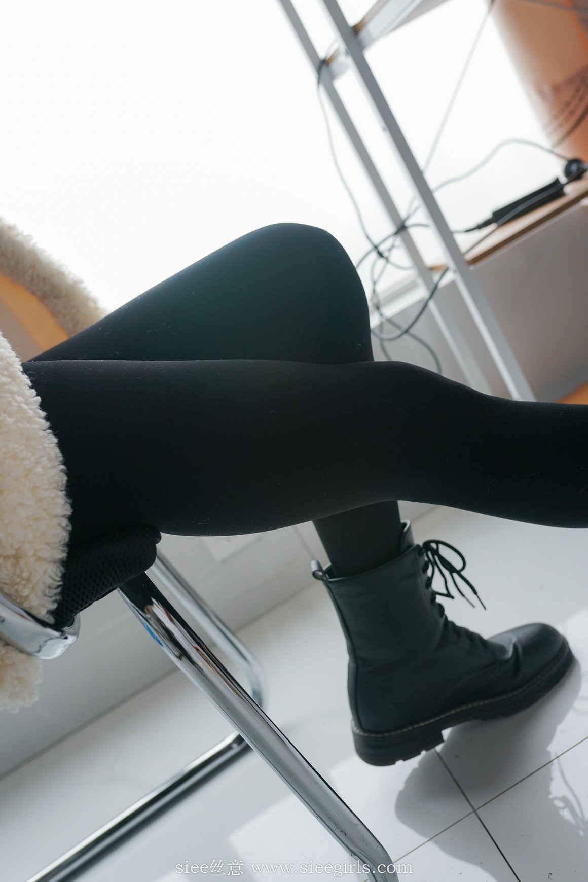 [SIEE丝意] No.416 童童 除夕夜，心存欢喜