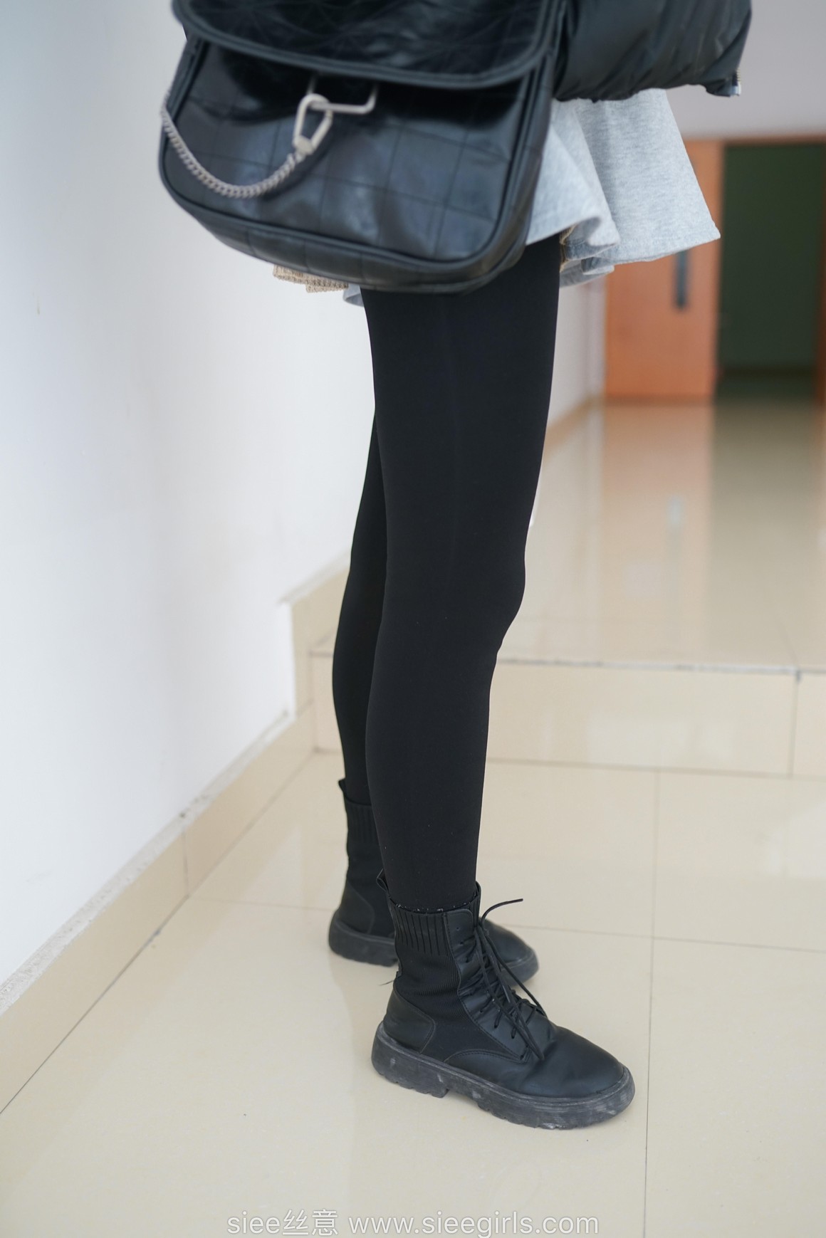 [SIEE丝意] No.433 含含 伊人在水一方