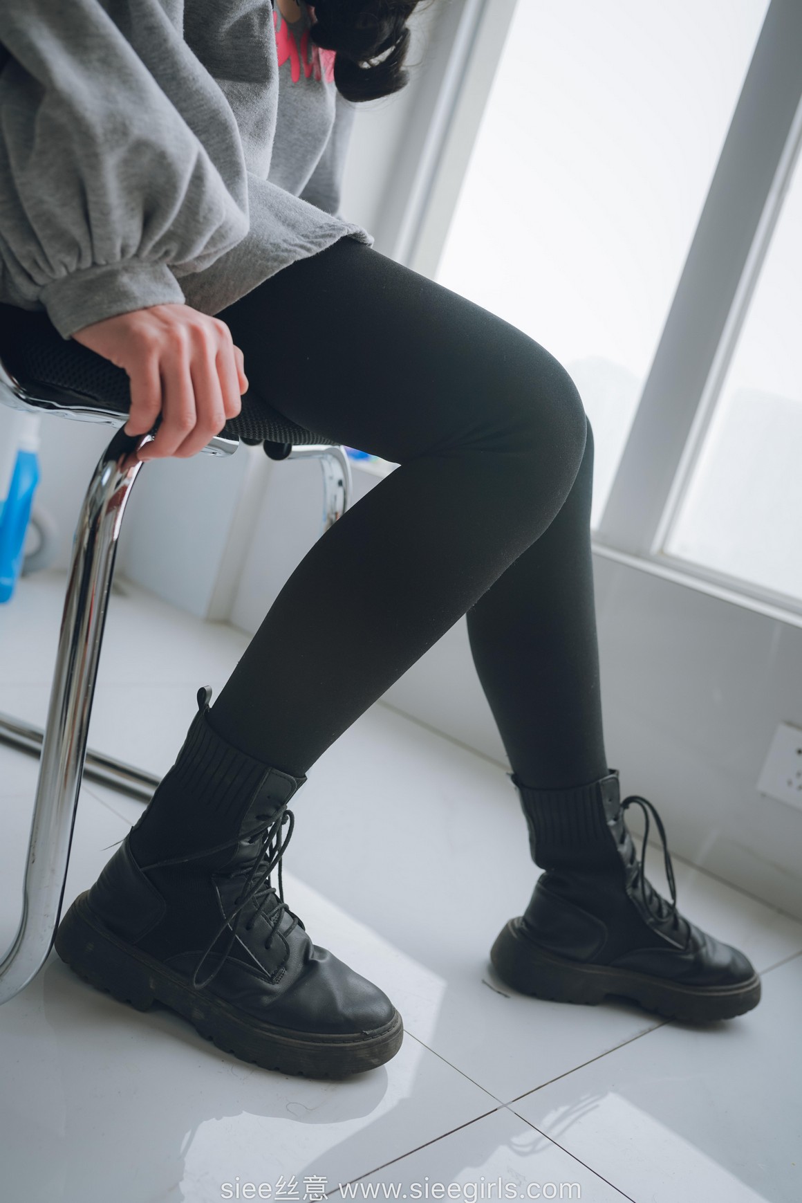 [SIEE丝意] No.438 含含 碎梦青烟，落殇无言 ...