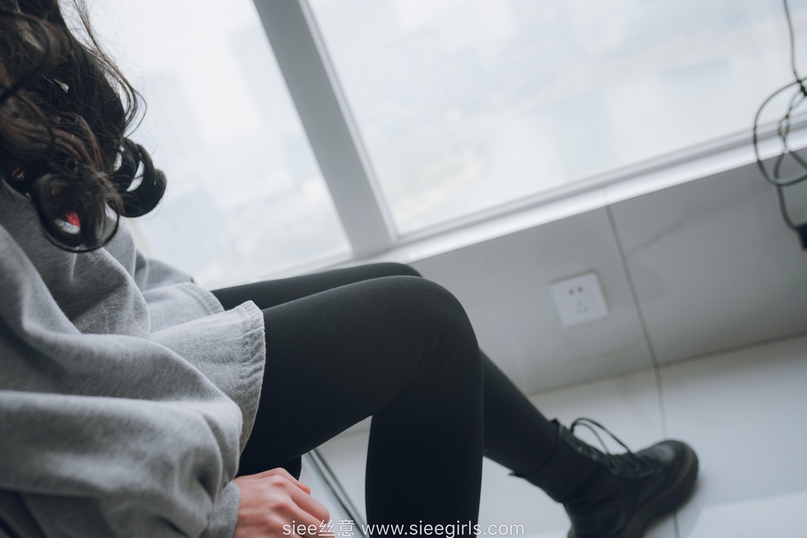 [SIEE丝意] No.438 含含 碎梦青烟，落殇无言 ...