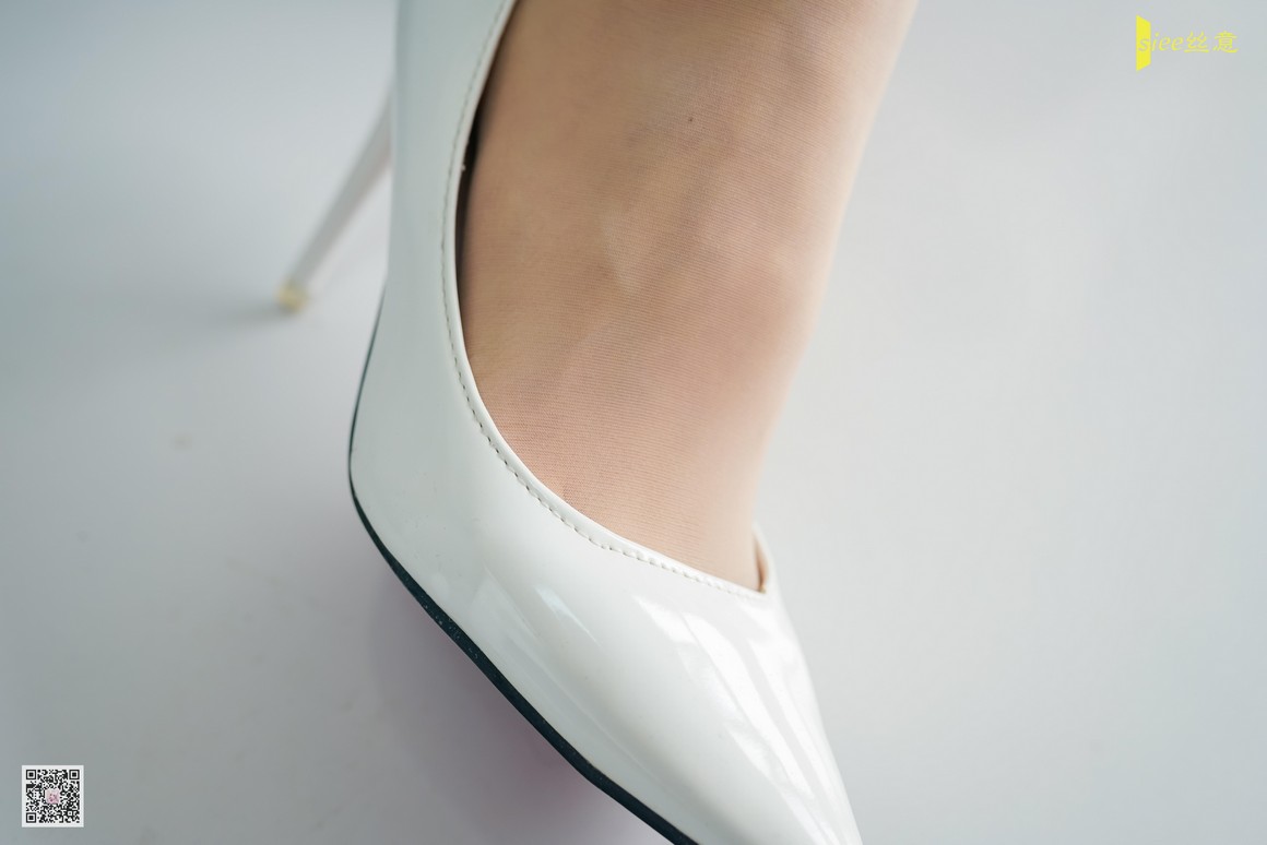 [SIEE丝意] No.454 维维 白色高跟鞋
