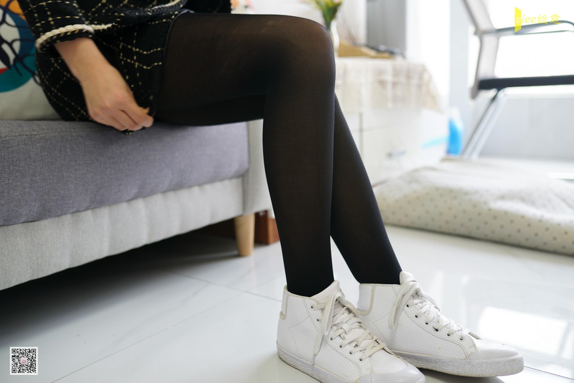 [SIEE丝意] No.455 荣荣 迎着光