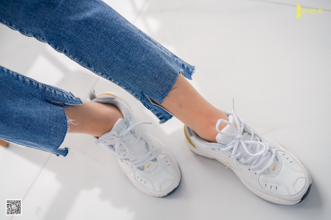 [SIEE丝意] No.466 恬恬 牛仔裤&肉丝袜