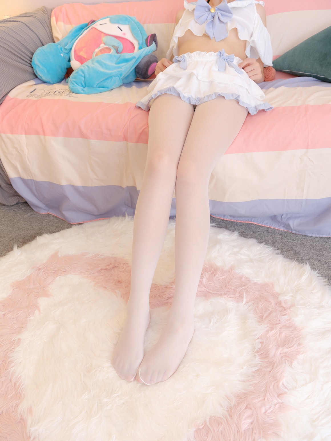 森萝财团写真 朝露 04E