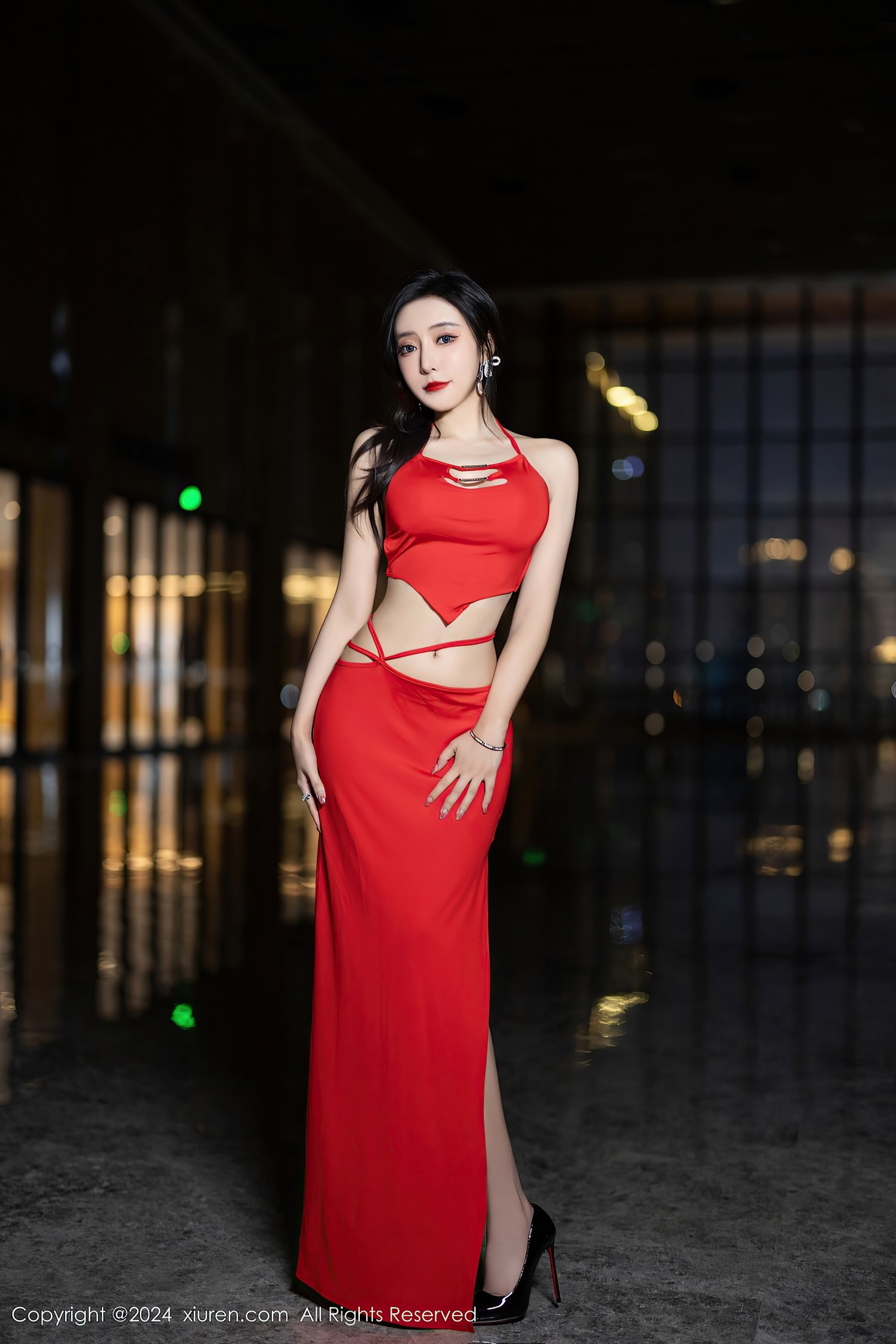 [Xiuren秀人网] 2024.04.11 NO.8378 王馨瑶yanni