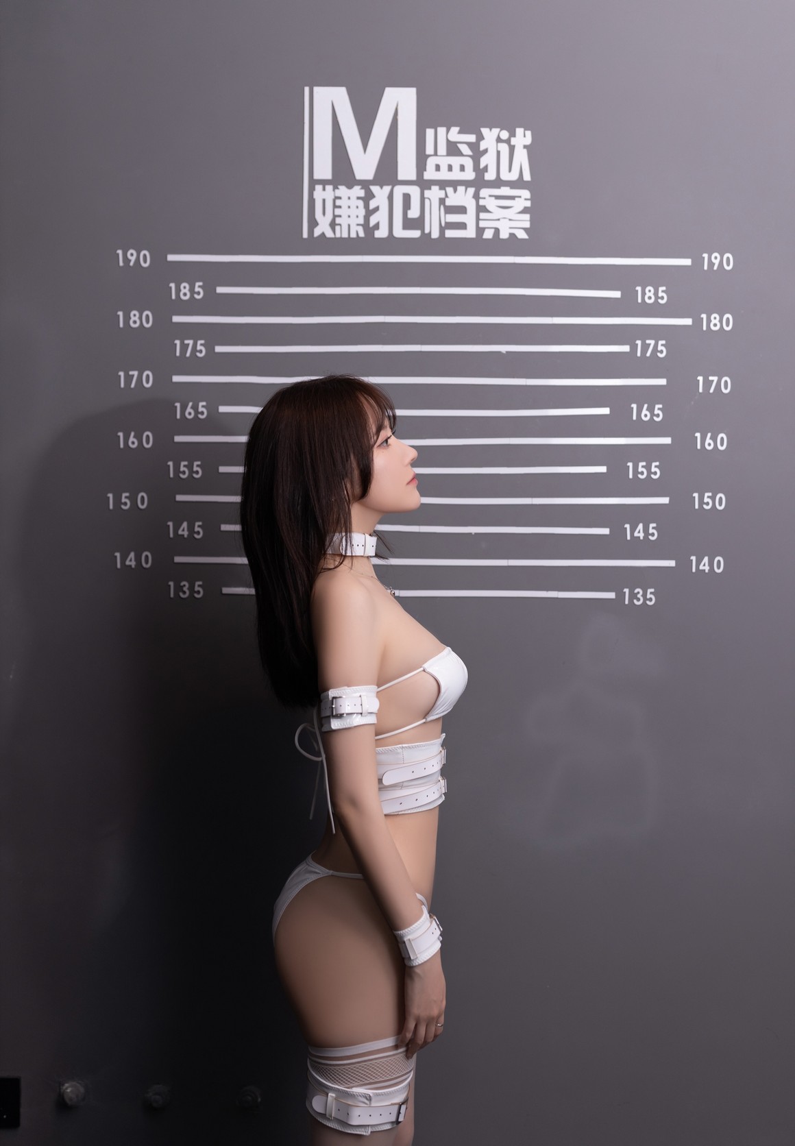 秀人番外 No.162 鱼子酱Fish 《监狱》写真